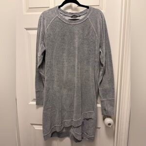 Athleta Gray Women's Crew Neck Sweater LONG